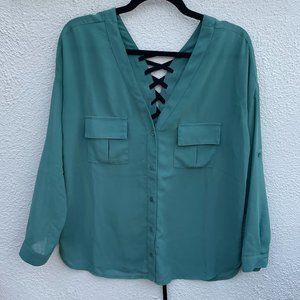 Women's Medium Double Zero Seafoam Green Long Sleeve Blouse